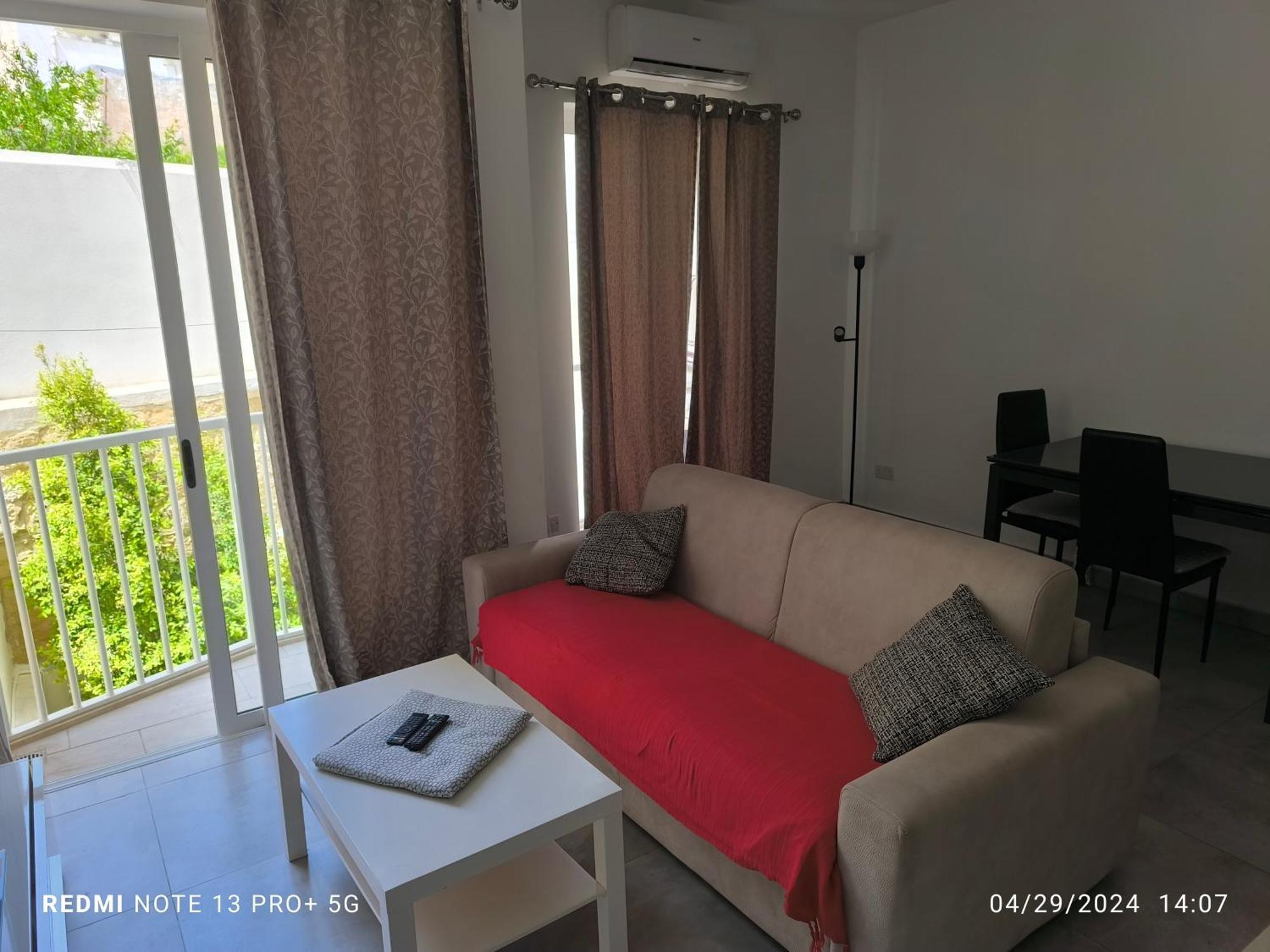 One Bedroom Tea Apartment Il-Gzira Exterior foto